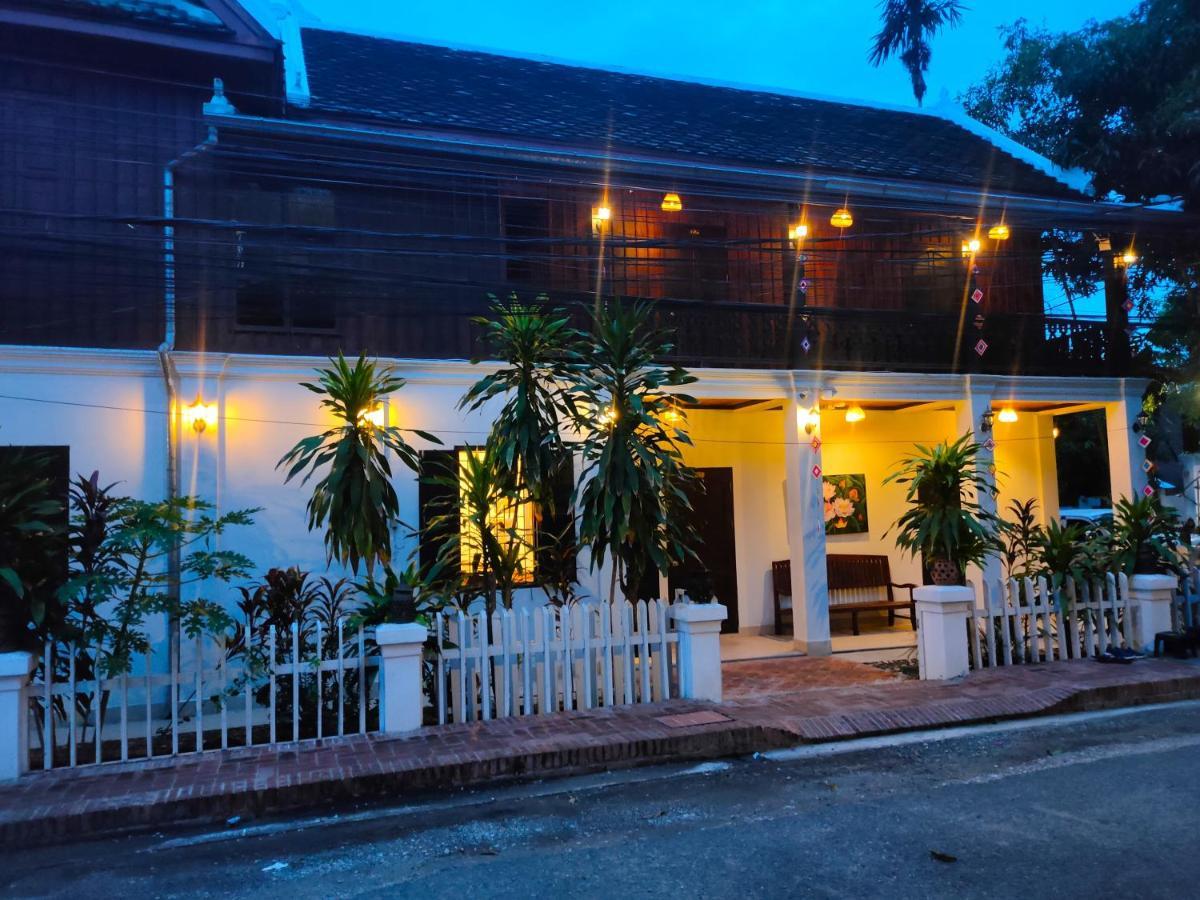 Lotus Corner - Heritage B&B Luangprabang Kültér fotó