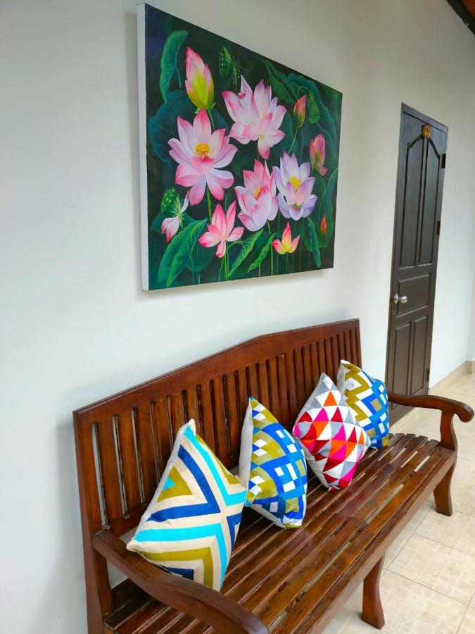 Lotus Corner - Heritage B&B Luangprabang Kültér fotó